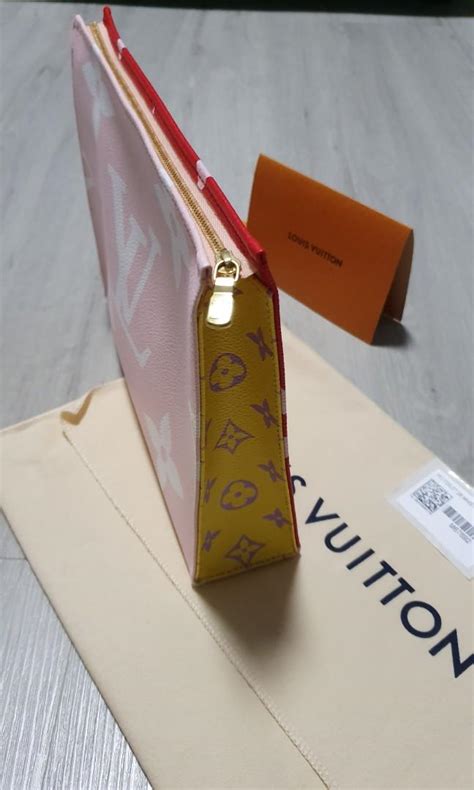 louis vuitton tp26 bag